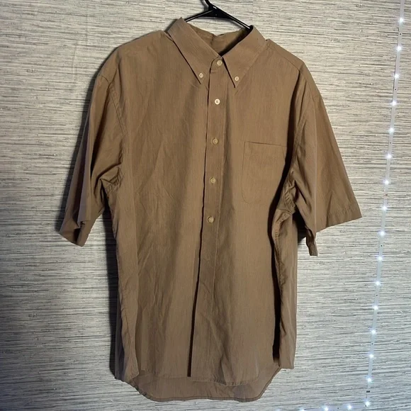 Men’s Puritan Wrinkle-Resistant Short Sleeve Button-Up Shirt, Size XL, 500 - Picture 3 of 5